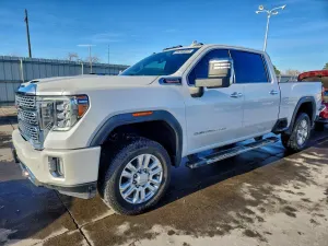 GMC Sierra K2500 DENALI 6.6L 8 2022