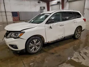 Nissan Pathfinder S 3.5L 6 2019
