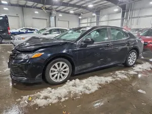 Toyota Camry L 2.5L 4 2018
