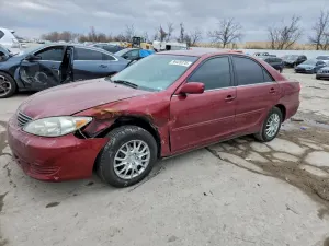 Toyota Camry LE 2.4L 4 2005