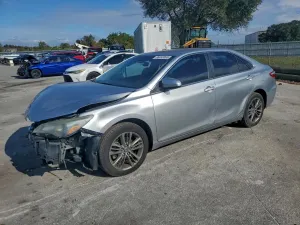 Toyota Camry LE 2.5L 4 2015