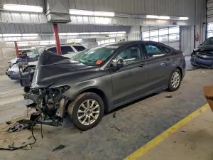 Ford Fusion S 2.5L 4 2015