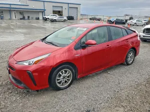 Toyota Prius L 1.8L 4 2020