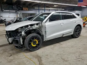 Audi Q8 PREMIUM PLUS S-LINE 3.0L 6 2022
