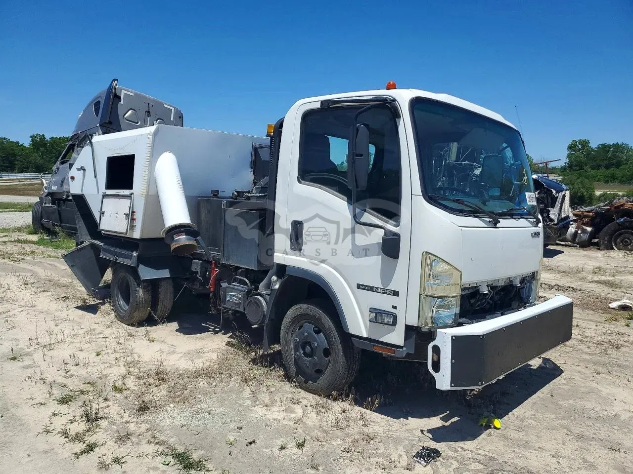 Isuzu NPR 6.0L 8 2019