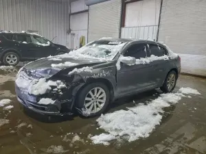 Chrysler 200 LIMITED 3.6L 6 2013