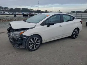 Nissan Versa SR 1.6L 4 2021