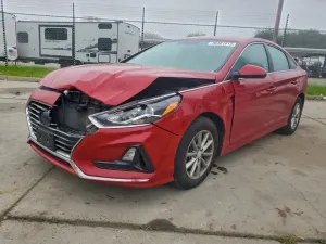 Hyundai Sonata SE 2.4L 4 2018