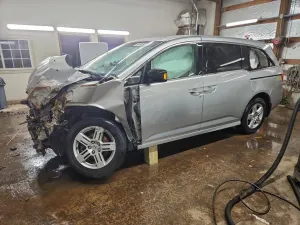 Honda Odyssey TOURING 3.5L 6 2011