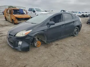 Toyota Prius 1.8L 4 2011