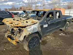 Nissan Frontier 3.8L 6 2022
