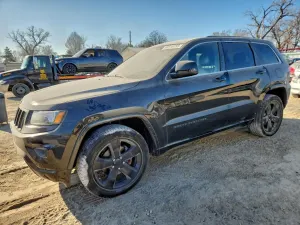 Jeep Grand Cherokee LAREDO 3.6L 6 2015