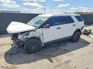Ford Explorer 3.7L 6 2019