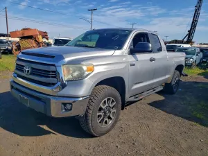 Toyota Tundra DOUBLE CAB SR 5.7L 8 2014