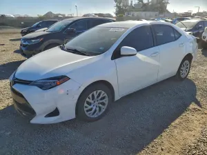 Toyota Corolla L 1.8L 4 2018
