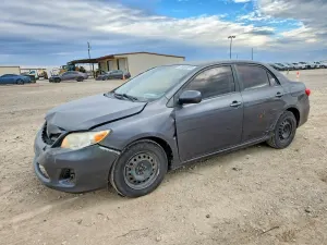Toyota Corolla BASE 1.8L 4 2011