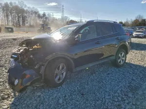 Toyota Rav4 XLE 2.5L 4 2015