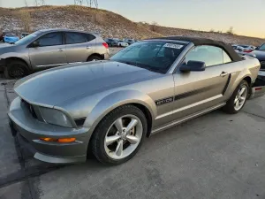 Ford Mustang GT 4.6L 8 2009