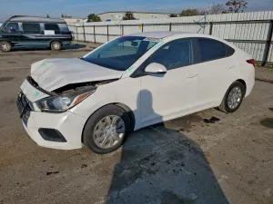 Hyundai Accent SE 1.6L 4 2018