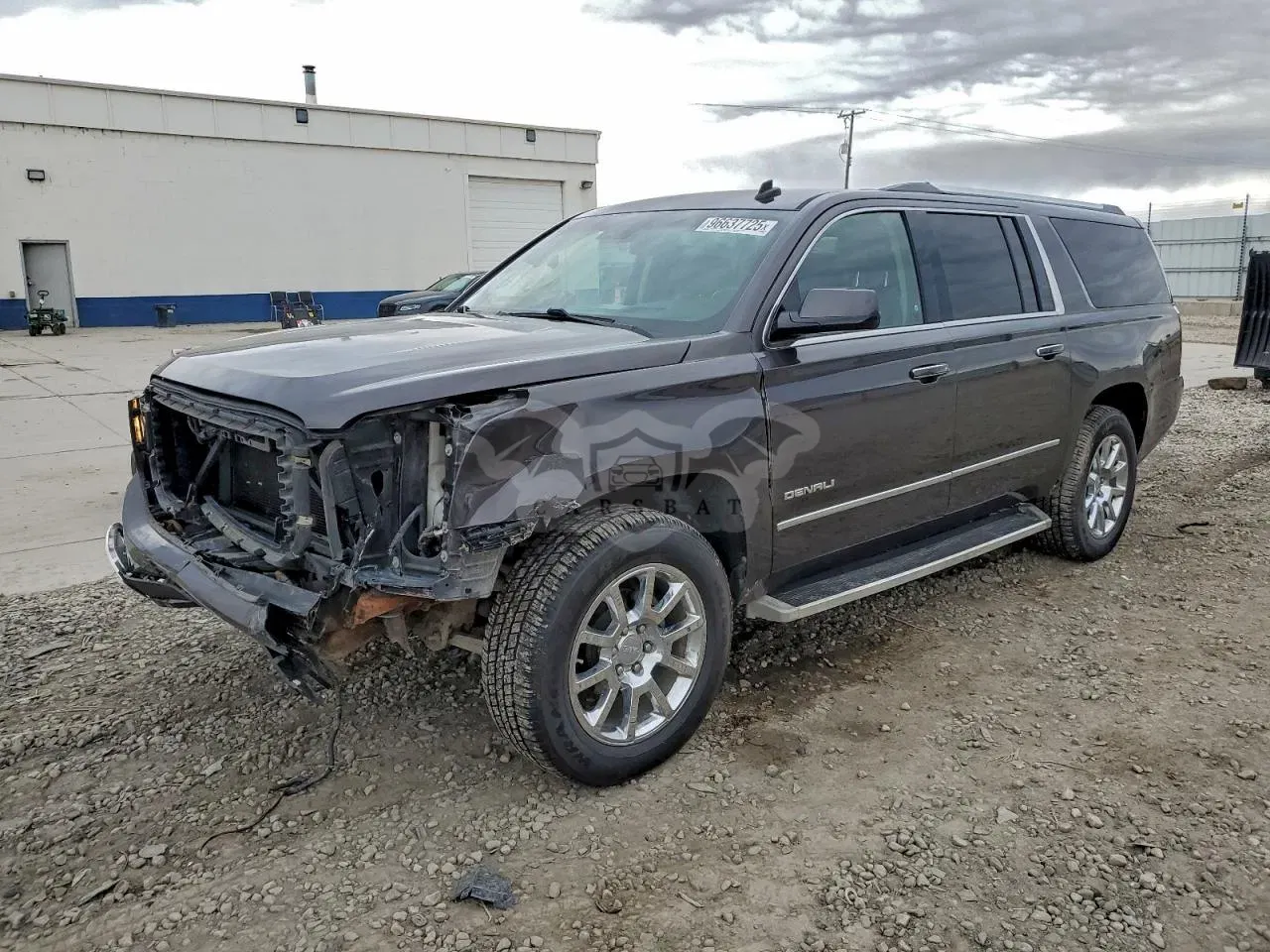 GMC Yukon DENALI 6.2L 8 2015