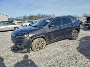 Jeep Cherokee LATITUDE PLUS 2.4L 4 2021