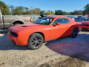 Dodge Challenger SXT 3.6L 6 2021