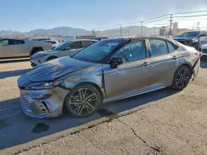 Toyota Camry XSE 2.5L 4 2025