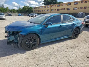 Toyota Camry XSE 2.5L 4 2025