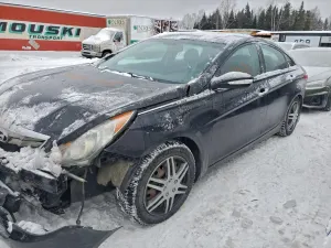 Hyundai Sonata SE 2.4L 4 2013
