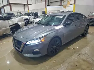 Nissan Altima SR 2.5L 4 2019
