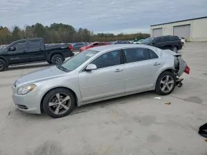 Chevrolet Malibu 1LT 2.4L 4 2012