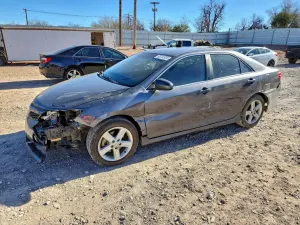 Toyota Camry L 2.5L 4 2014