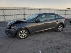 Mazda 3 SPORT 2.0L 4 2015