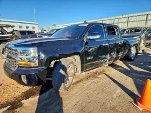 Chevrolet Silverado 1500 C1500 LT 5.3L 8 2017