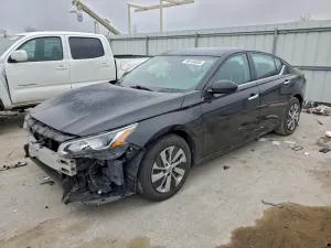 Nissan Altima S 2.5L 4 2020