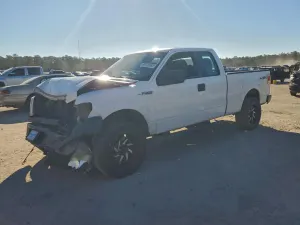 Ford F-150 SUPER CAB 3.7L 6 2011