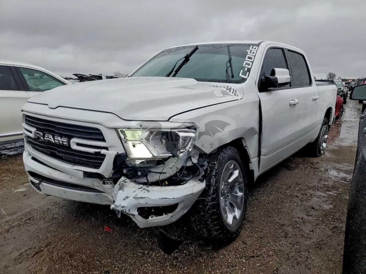 RAM 1500 BIG HORN/LONE STAR 5.7L 8 2021