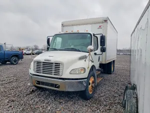 Freightliner Business Class M2 6.7L 6 2009