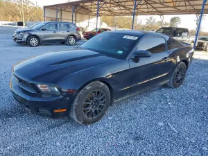 Ford Mustang 3.7L 6 2012