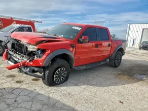 Ford F-150 SVT RAPTOR 6.2L 8 2013