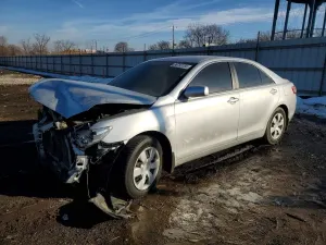 Toyota Camry BASE 2.5L 4 2010