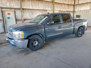 Chevrolet Silverado 1500 C1500 LT 5.3L 8 2013