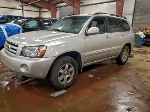 Toyota Highlander LIMITED 3.3L 6 2005