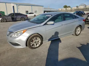 Hyundai Sonata GLS 2.4L 4 2014