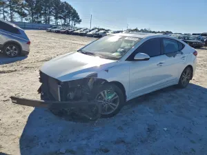 Hyundai Elantra SEL 2.0L 4 2018