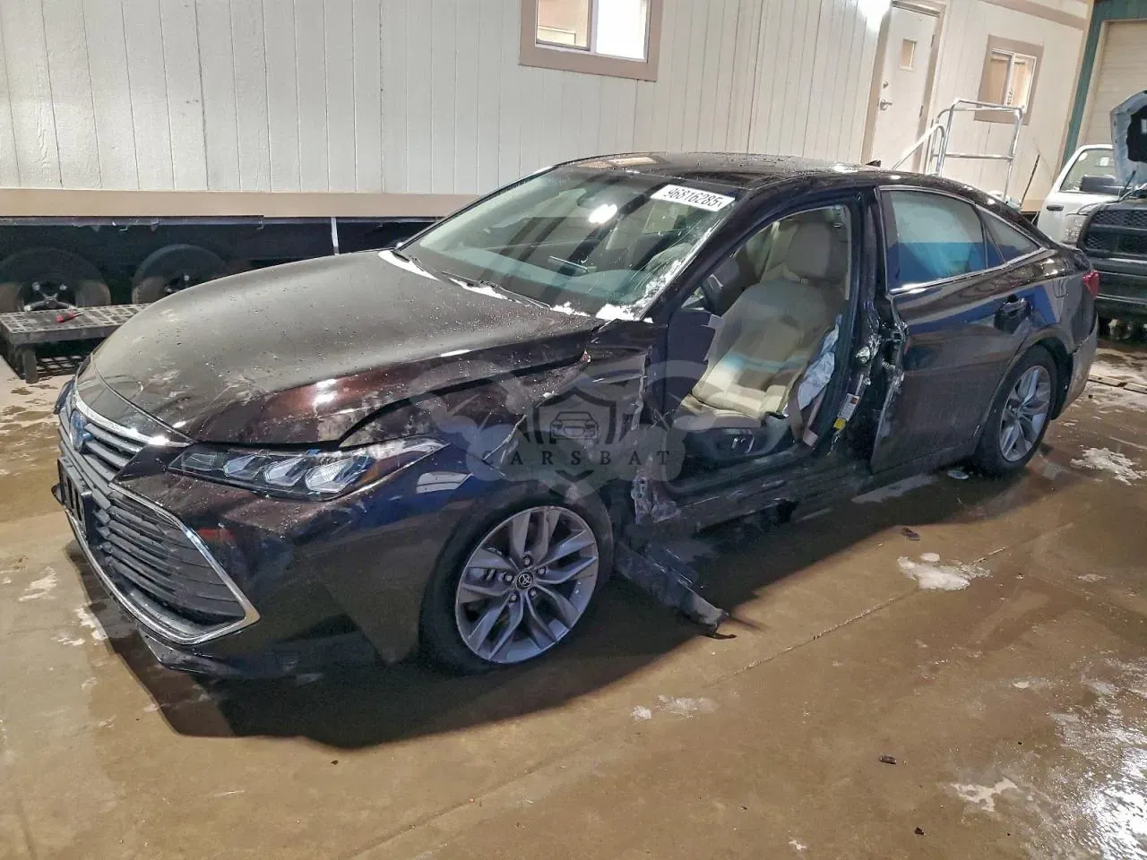 Toyota Avalon XLE 2.5L 4 2020