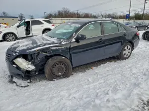 Toyota Camry BASE 2.4L 4 2009