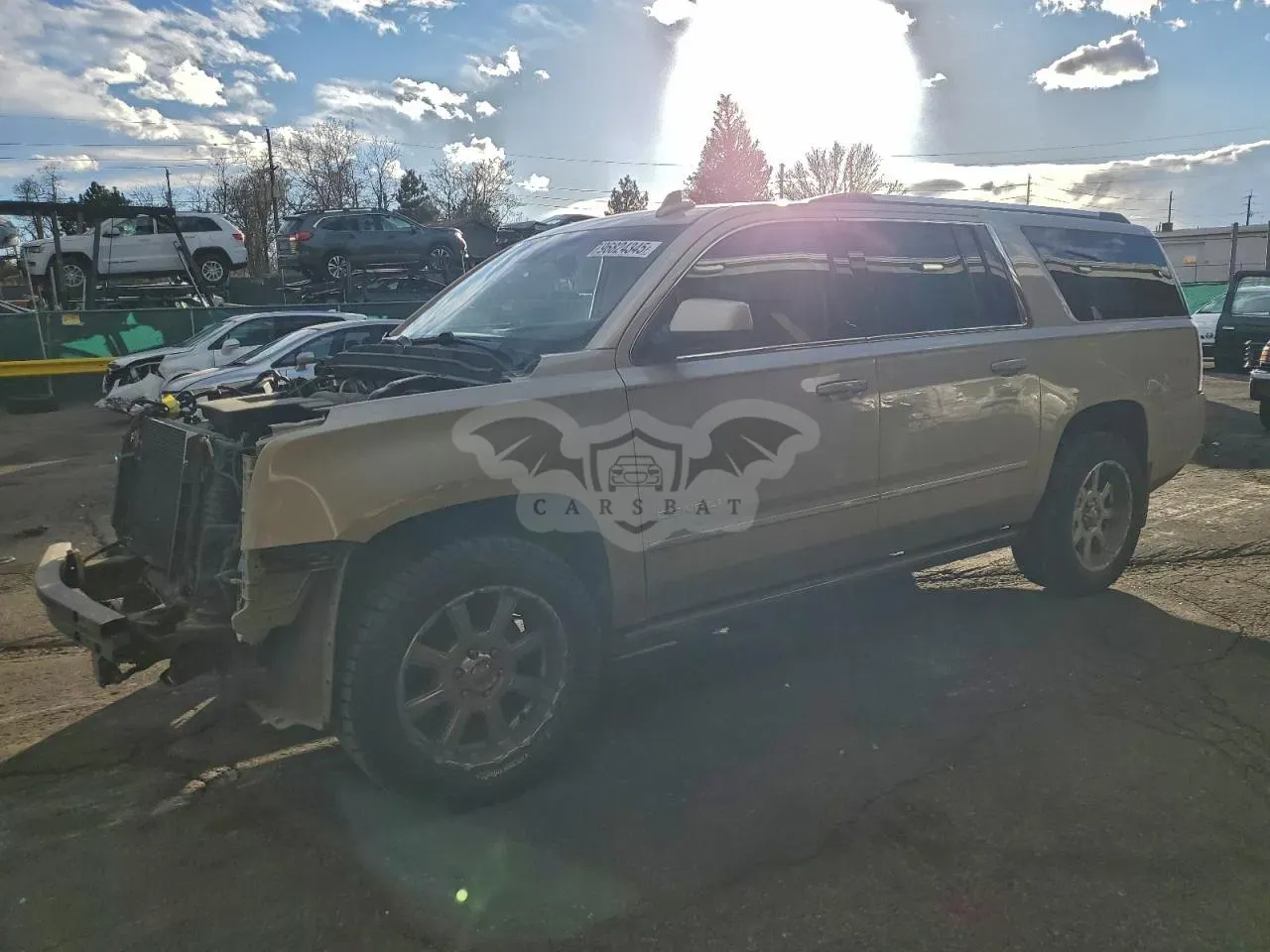 GMC Yukon DENALI 6.2L 8 2015