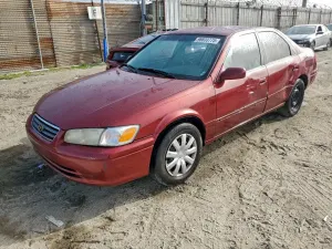 Toyota Camry CE 2.2L 4 2000