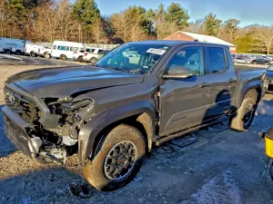 Toyota Tacoma DOUBLE CAB 2.4L 4 2024